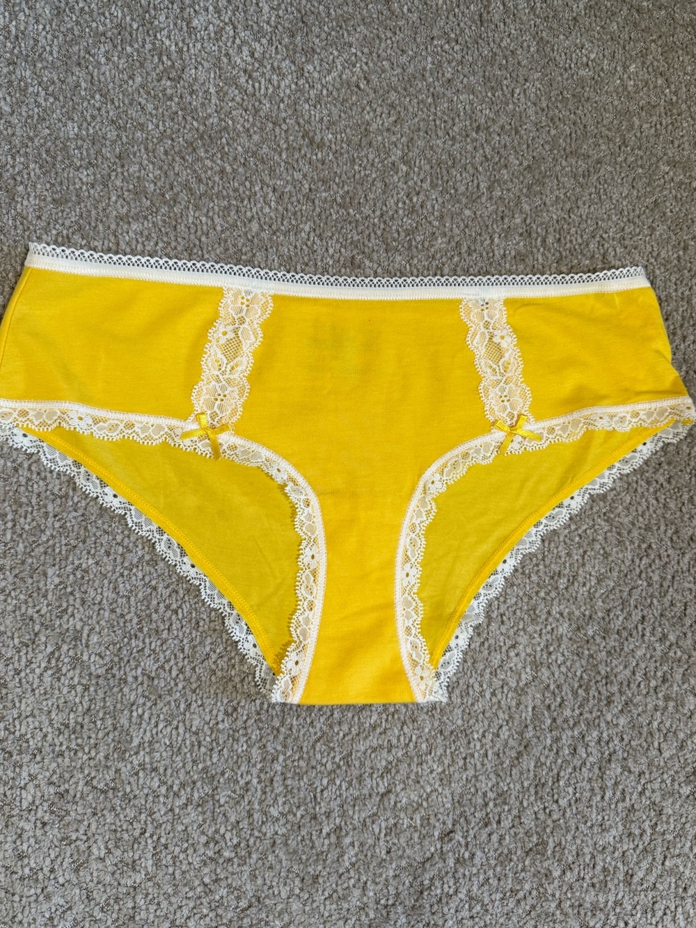 Yellow Lace Trim High-Waist Panty Pair - Picture 6 of 8